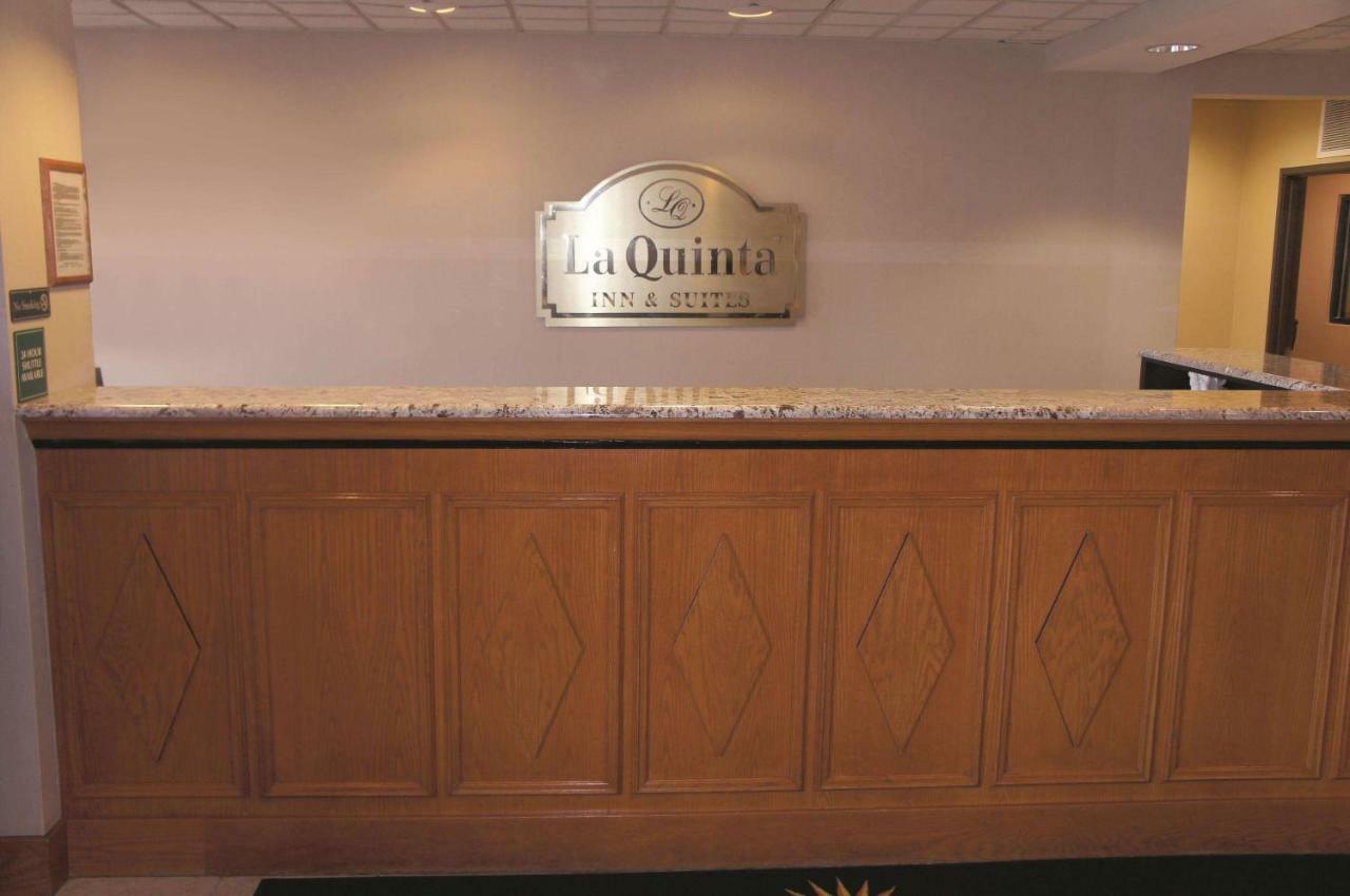La Quinta By Wyndham Omaha Airport Downtown Hotell Carter Lake Eksteriør bilde
